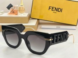Picture of Fendi Sunglasses _SKUfw53059775fw